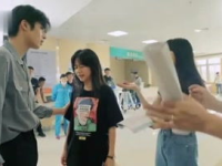 爱娱乐得吃瓜欢,揭秘“爱娱乐得吃瓜欢”的狂欢世界