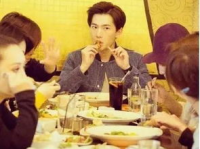 娱乐圈扒姨太的吃瓜大会,揭秘明星幕后故事，吃瓜大会精彩纷呈