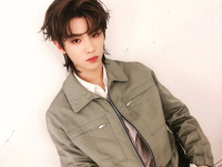 黄明昊娱乐圈吃瓜视频,揭秘明星幕后故事